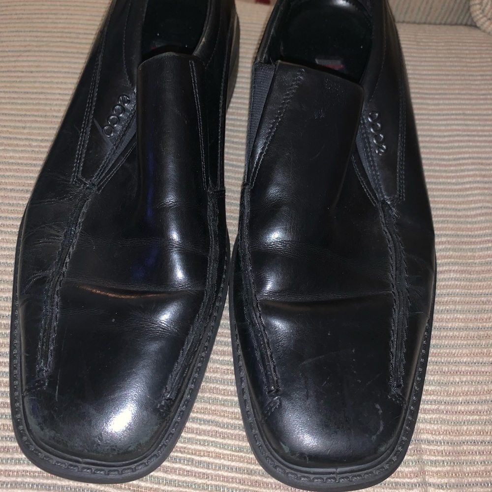 Men’s Ecco Black Dress Loafers (43/Size10)